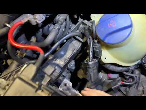 Видео: Как отрегулировать троса кулисы 6-МКПП на Alhambra, Sharan и Galaxy 2000-2010 1.9 TDI PD.