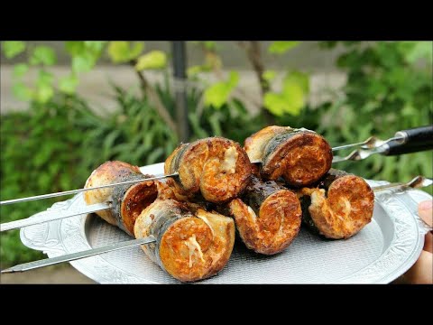 Видео: Ճանար ձկան խորոված Шашлык из усача чанари.