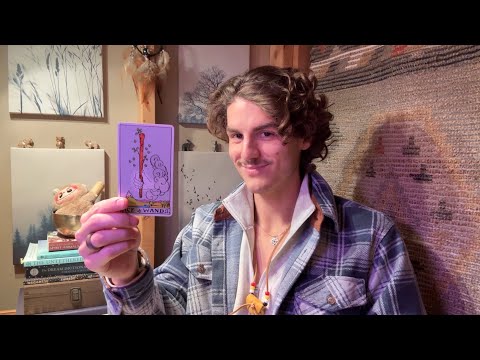 Видео: Что-то стремительно развивается вокруг тебя. Сосредоточься и никому не говори 🤫