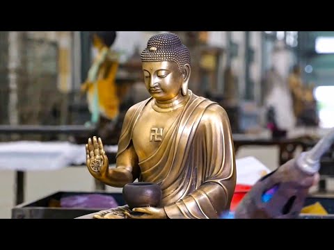Видео: Благочестивая Вера! 40-летняя фабрика массово производит латунные статуи Будды