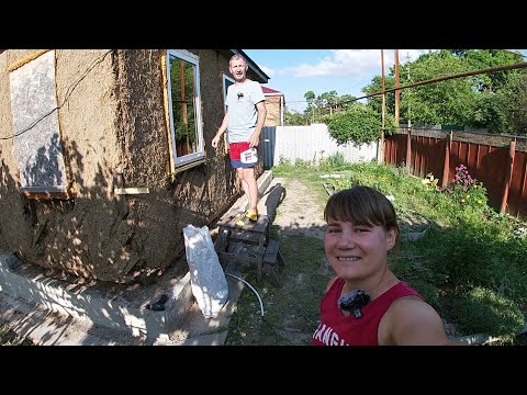 Видео: Переустановили окна, готовимся к реанимации дома