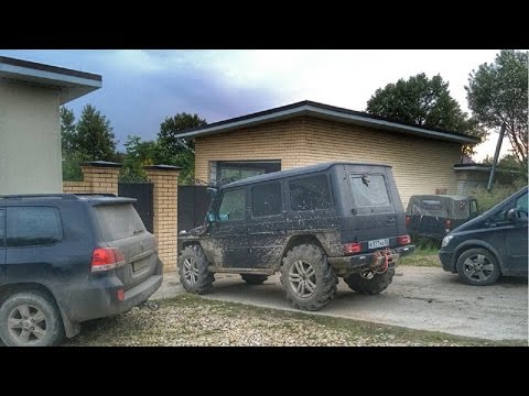 Видео: Мерседес Гелендваген на 39" колесах и УАЗ 469 на 35" на бездорожье