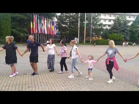 Видео: Хоро Софка на татко