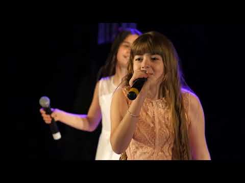 Видео: Трио "Звездица" -Mamma Mia /cover/