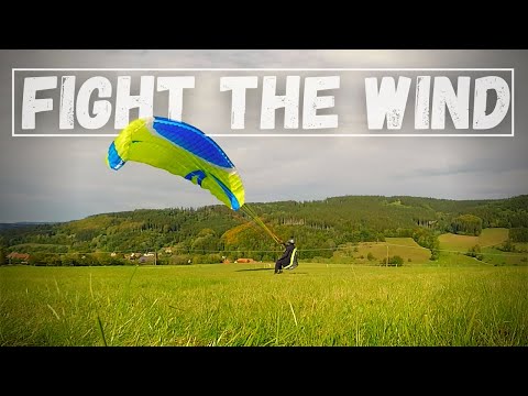 Видео: Парапланеризм при сильном ветре | Запуск и наземное управление при сильном ветре